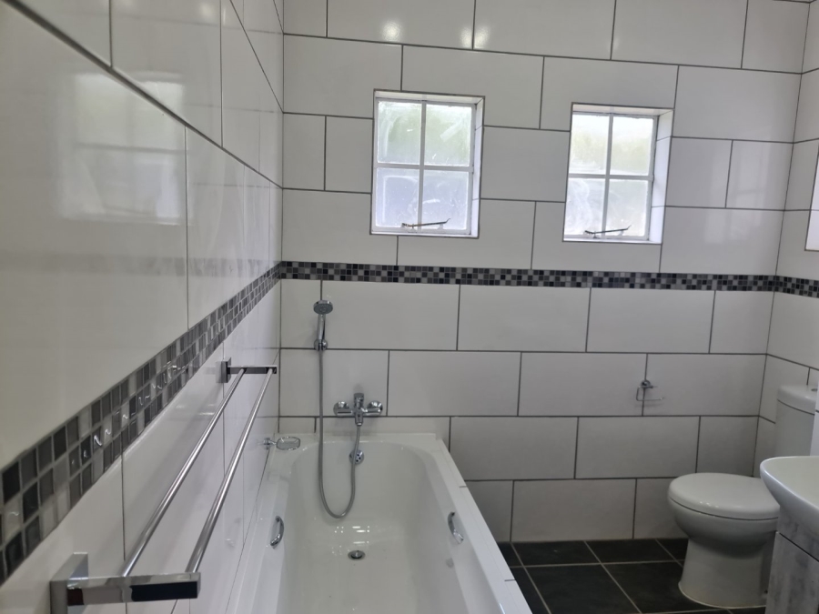 4 Bedroom Property for Sale in Protea Park North West